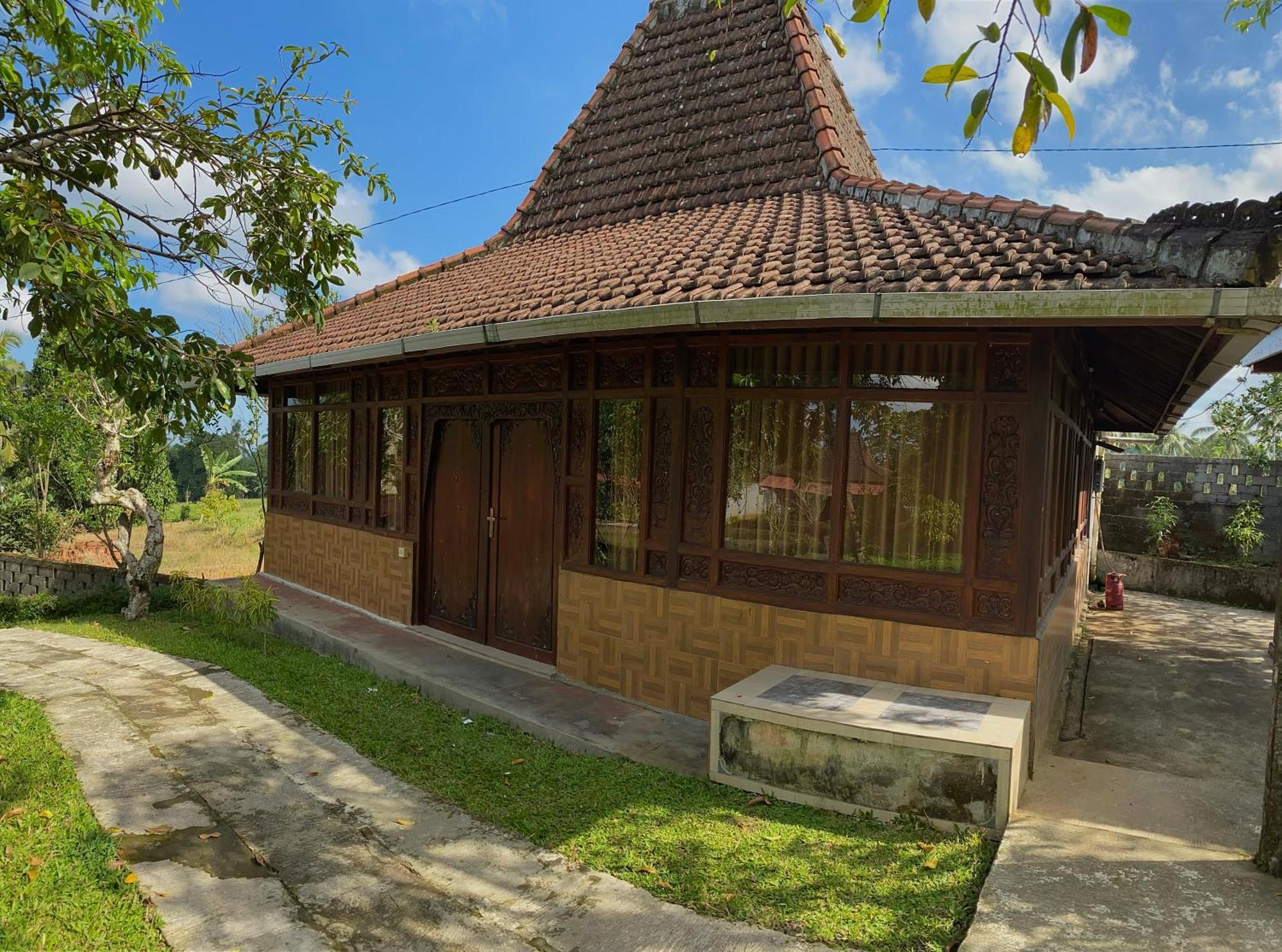 Kampoeng Joglo Ijen Villa Banyuwangi  Eksteriør billede