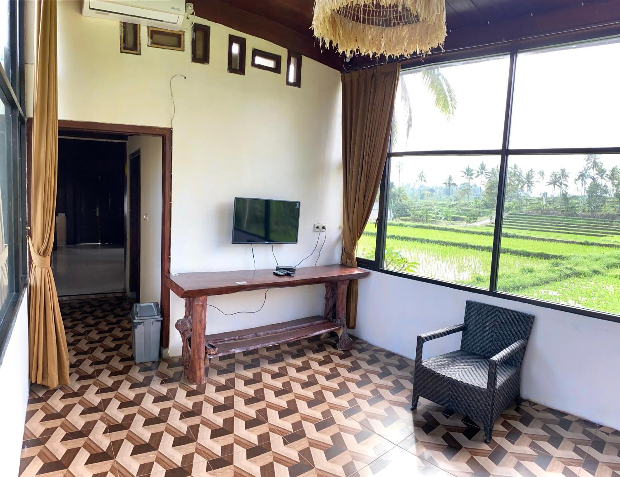 Kampoeng Joglo Ijen Villa Banyuwangi  Værelse billede